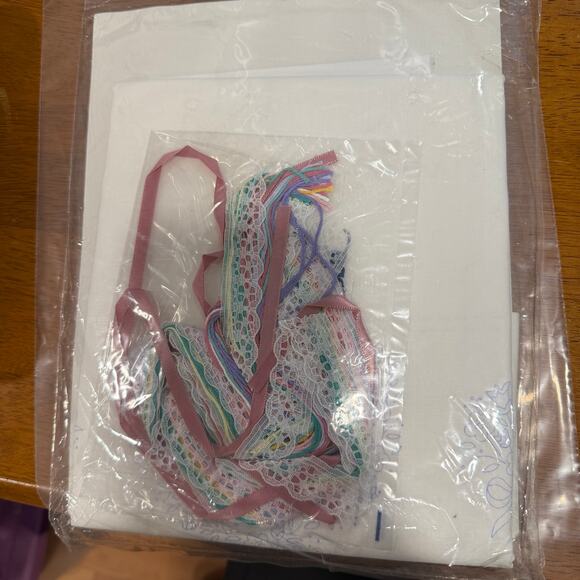 Vintage Bucilla Stamped Embroidery Keepsake Doll with Guardian Angel Kit 33269 - Picture 3 of 3